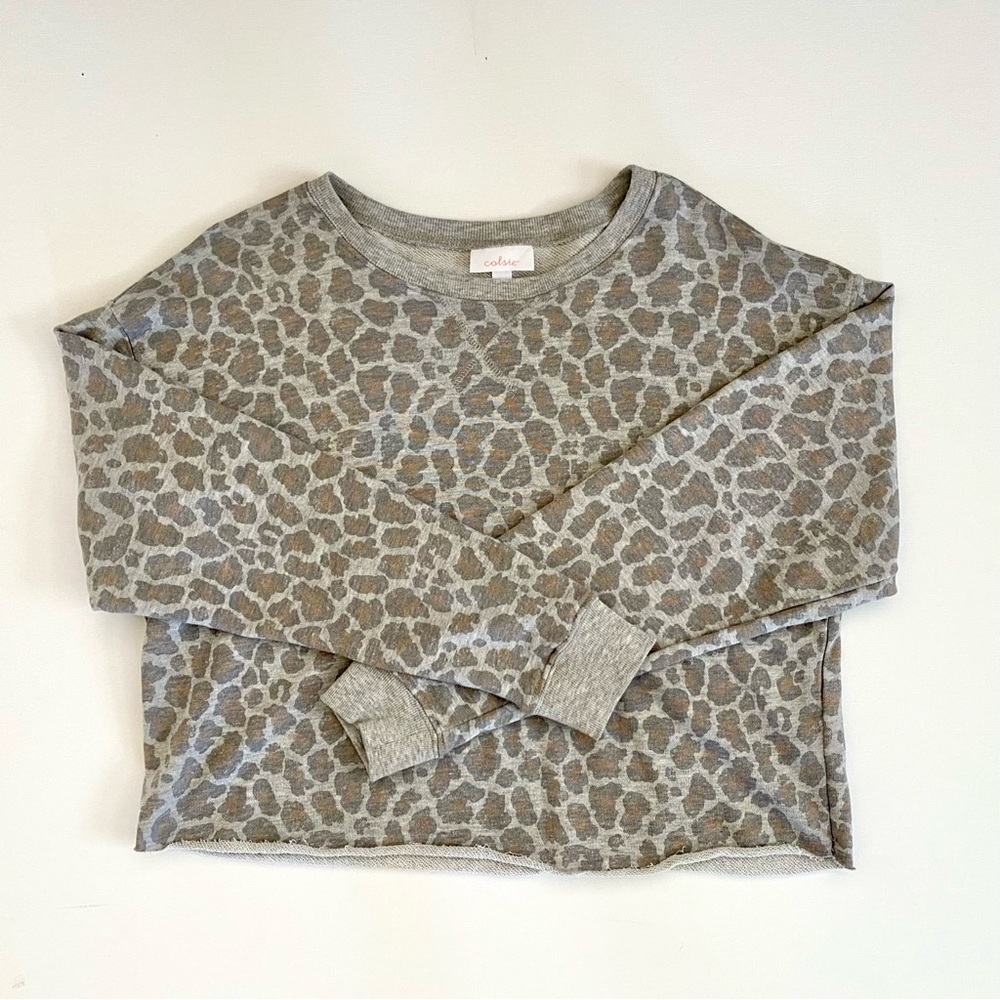 Colsie Women's Gray and Brown Leopard Print Sweatshirt Size S